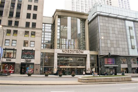 Nordstrom Michigan Avenue 